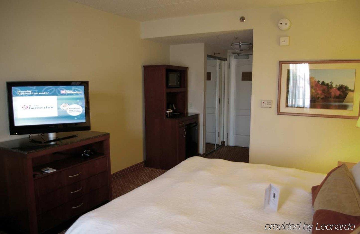 Hilton Garden Inn Greensboro Ruang foto